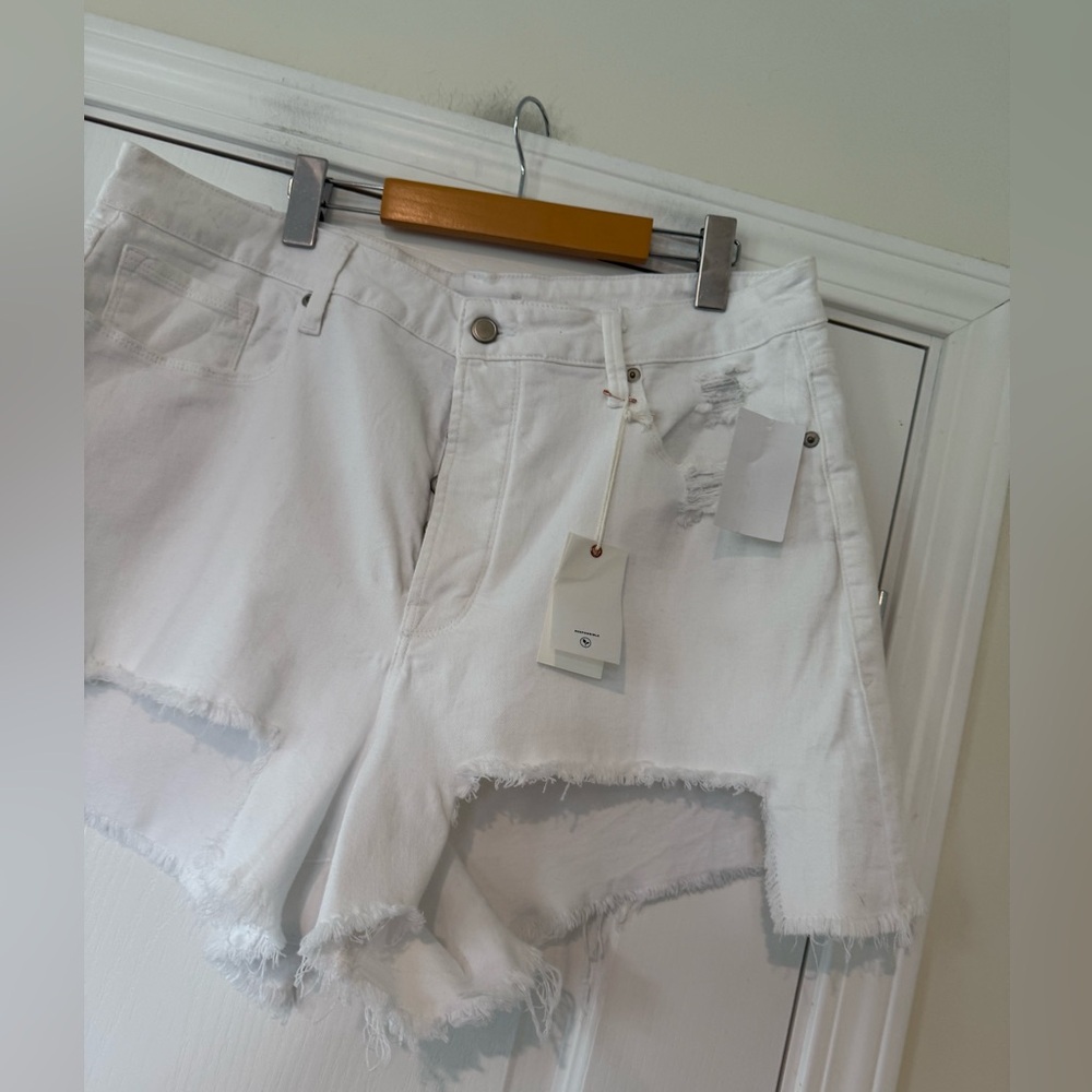Good American Bombshell Short White - Picture 5 of 13